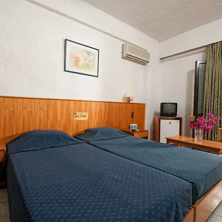 Heronissos Szálloda 4*